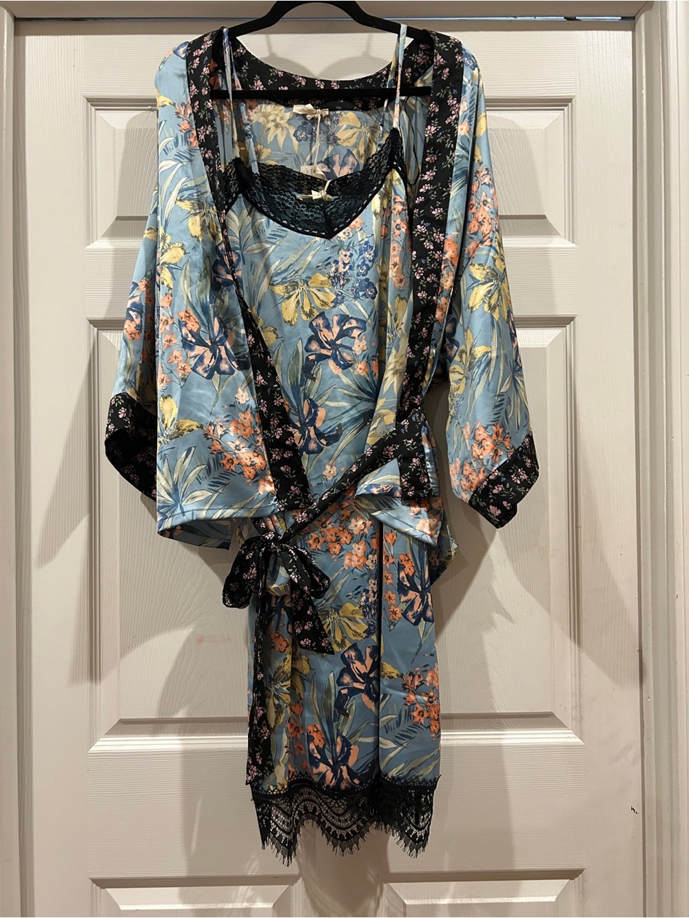 Mystree BrandFloral Satin Robe & Chemise Set - Light Blue